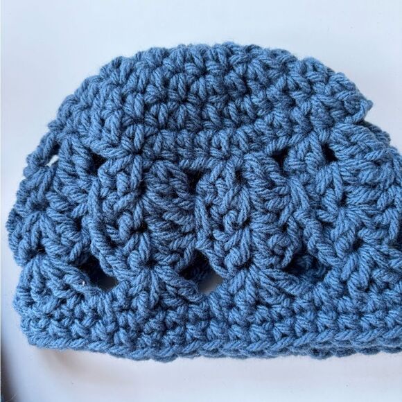 Set of 2 Crochet Baby Hats Blue - Picture 5 of 5